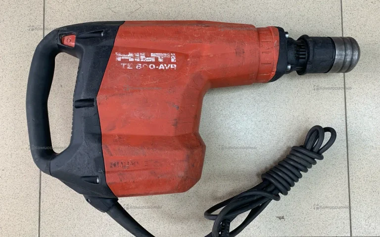 Отбойный молоток HILTI TE 800-AVR