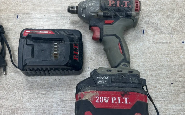 Аккумуляторный ударный гайковерт P.I.T. PIW20H-300