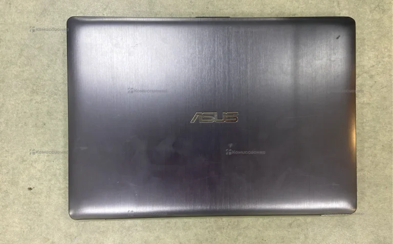 Ноутбук  Asus