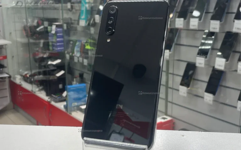 Xiaomi Mi 4 3/64 ГБ