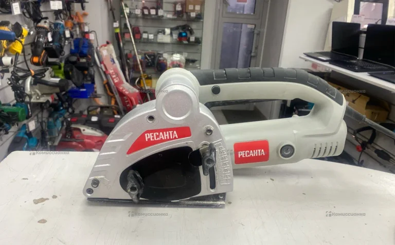 Штроборез электрический Ресанта ШТ-30/1600