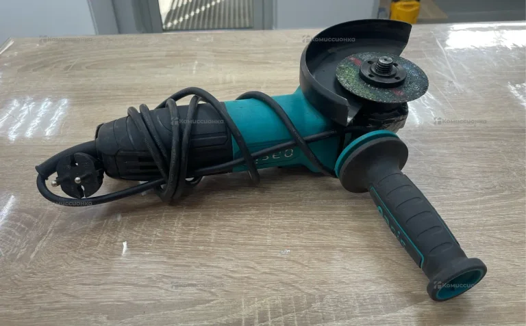УШМ Oasis AG-72/125