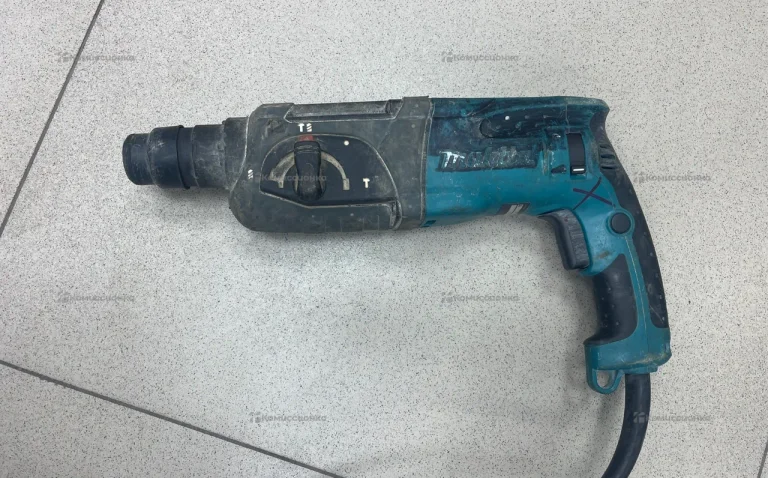 Перфоратор makita HR2470