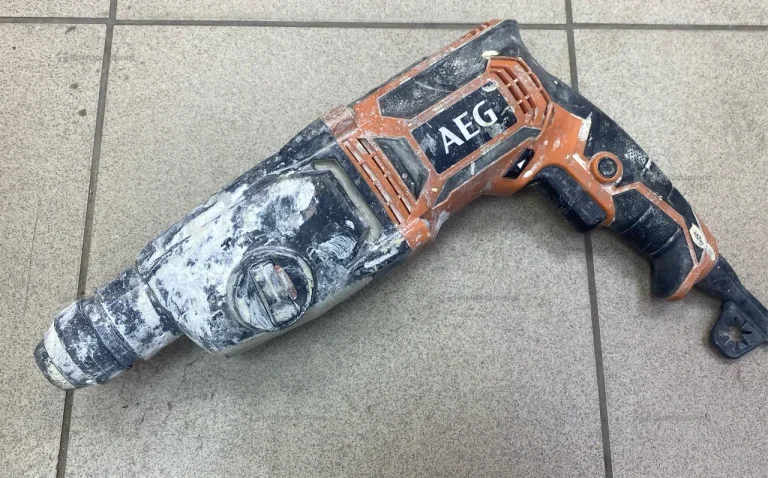 Перфоратор AEG KH 24 IE