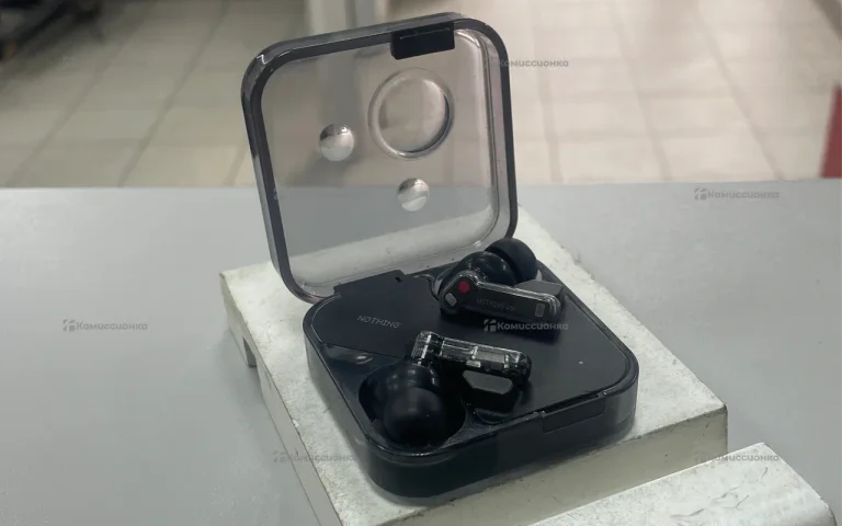 Наушники  nothing