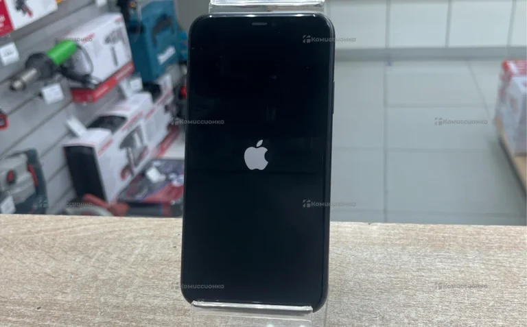 Apple IPhone 11 128ГБ