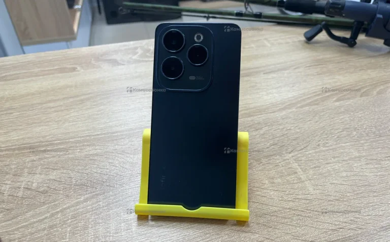 Infinix Hot 40 Pro 8/256 ГБ