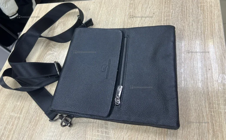 Кожаная сумка Francesco Molinary