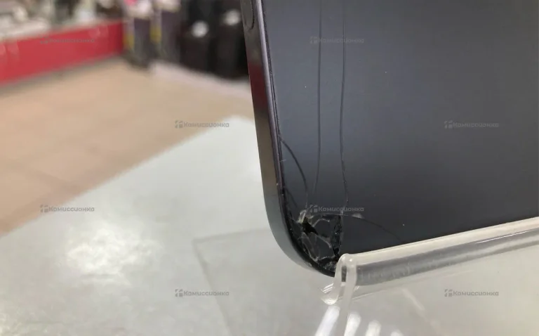 Apple iPhone 16 Pro 8/128 ГБ