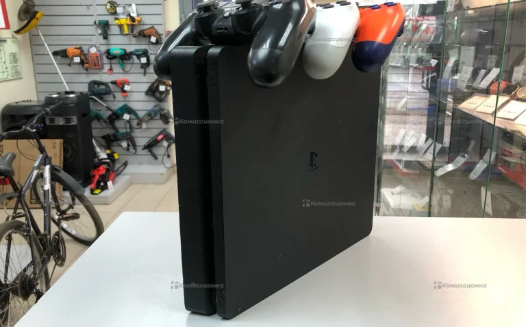 Приставка PS4. Slim 1TB