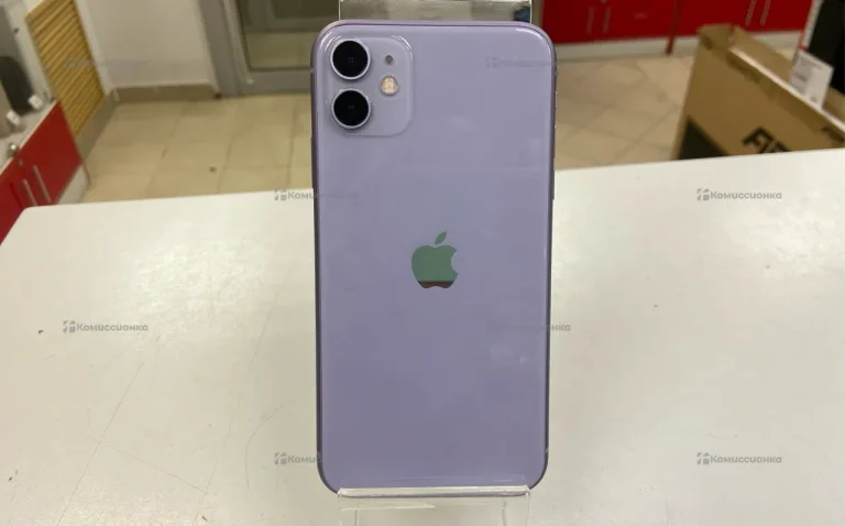 Apple iPhone 11 4/64 ГБ
