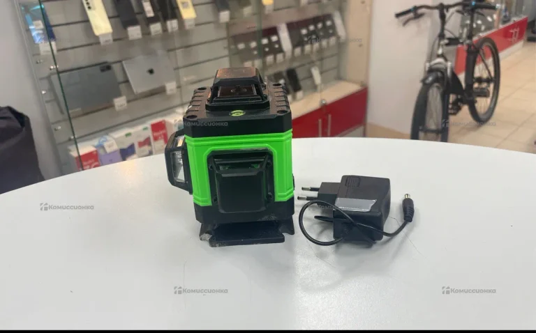 Лазерный уровень AMO LN 4D-360-4