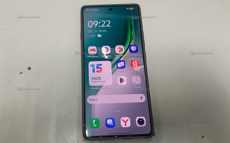 Tecno Camon 40 8/256 ГБ