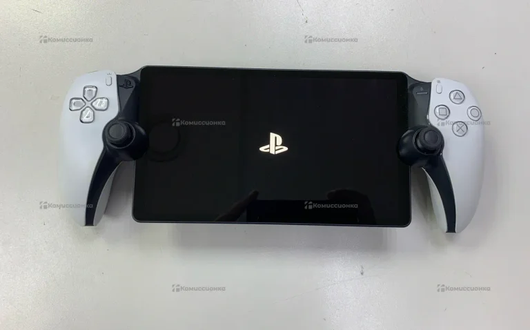 Sony Портативное игровое устройство playstation po