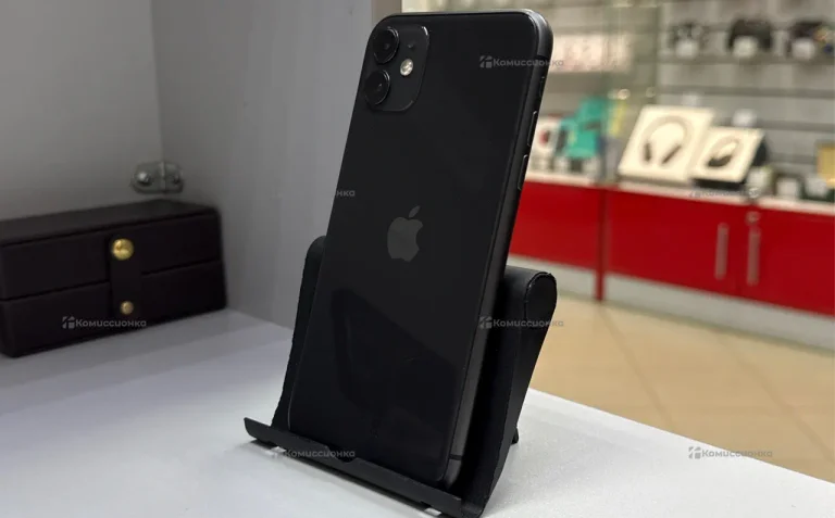 Apple iPhone 11 4/64 ГБ