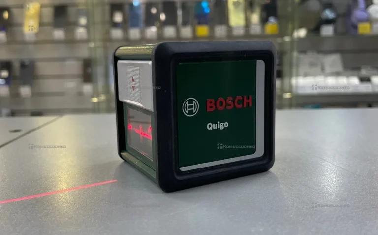 Лазерный уровень Bosch Quigo.