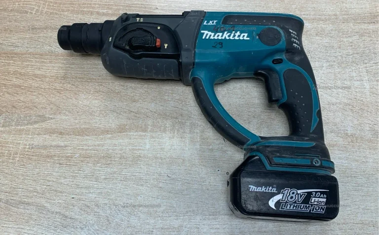 Перфоратор makita BHR202