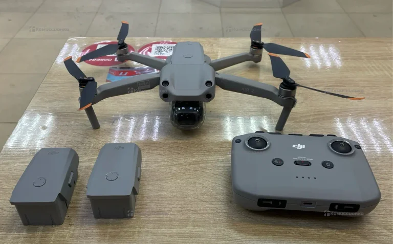 Квадрокоптер DJI AIR 25