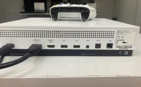 Приставка Xbox One S 1Tb