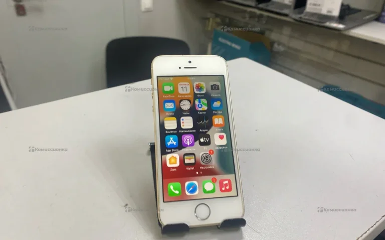 Apple iPhone SE 32Gb