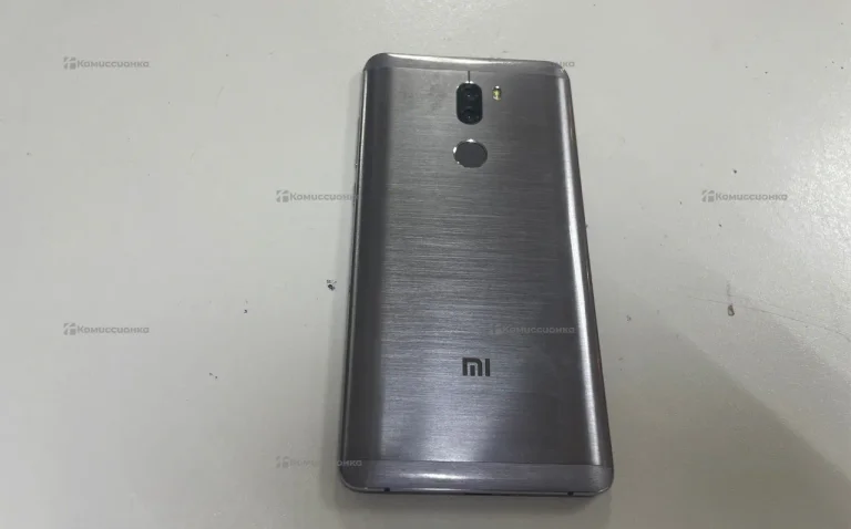 Xiaomi Mi 5s Plus 6/128 ГБ