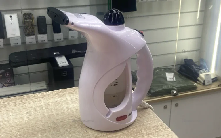 Отпариватель red and