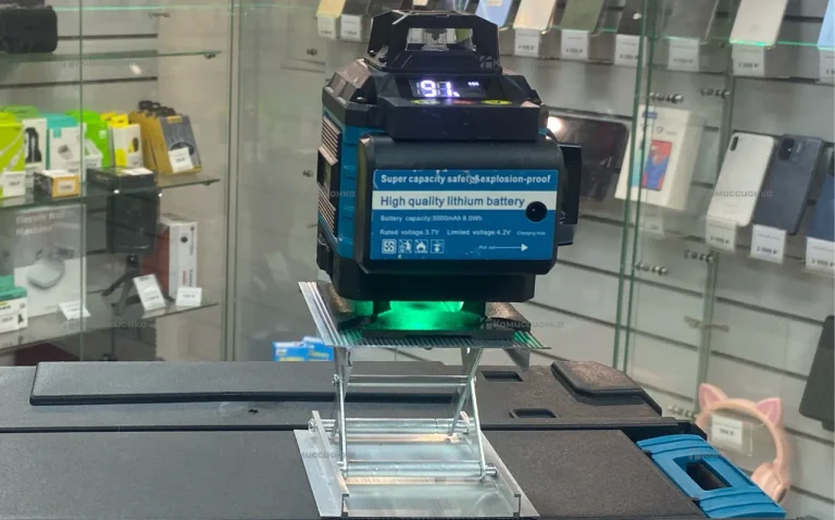 Лазерный уровень Makita