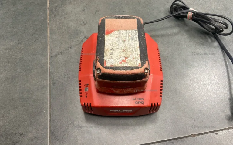 Зарядное устройство Hilton c 4/36-350