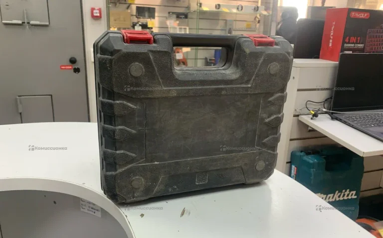 Шуруповерт Marian