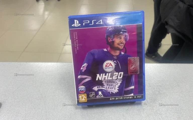 Диск PS 4 NHL 20