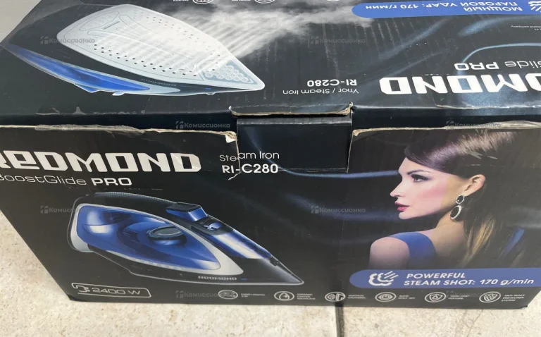 Утюг Redmond c280