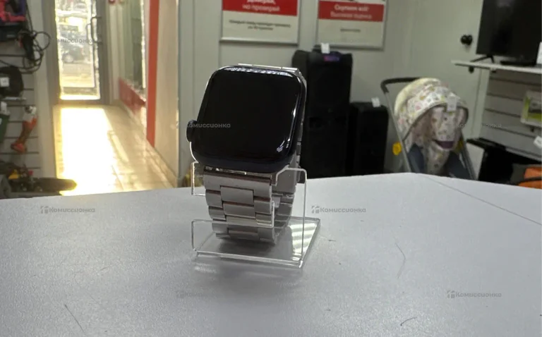 Часы  Apple Watch SE 2 поколения