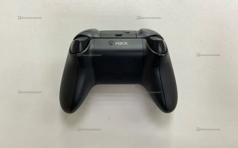 Джойстик Xbox One