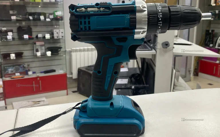 Makita  шуруповерт реплика