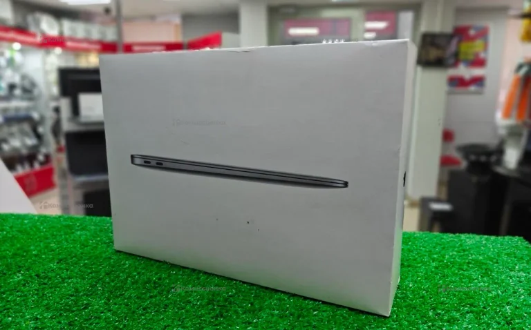 Ноутбук  MacBook Air M1 (2020)