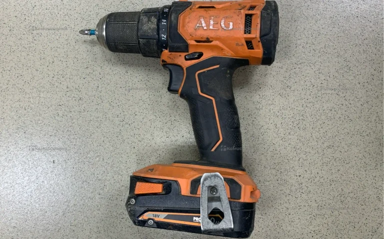 Аккумуляторная дрель-шуруповерт AEG BS18G4-202C