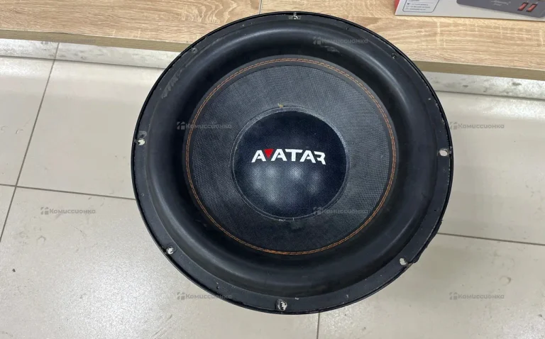 Сабвуфер  Avatar SVL 1547 D1