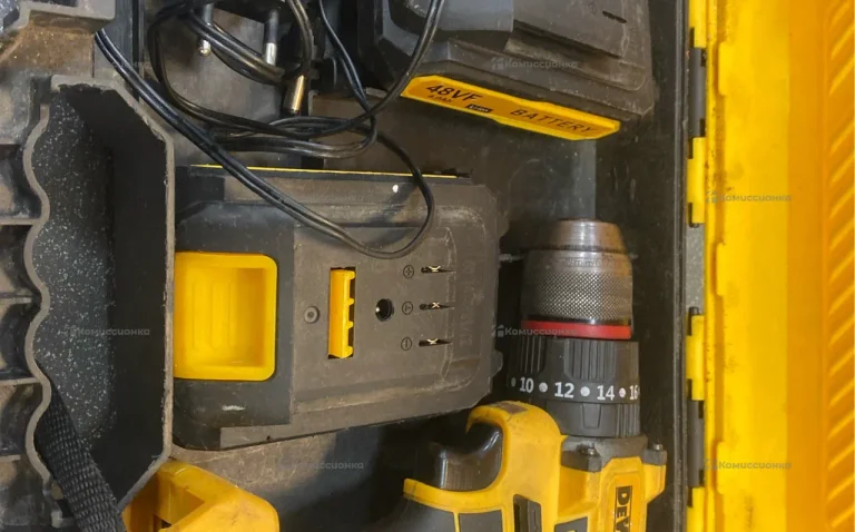 аккумуляторная дрель шуруповёрт Dewalt 851h31-8