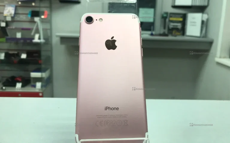 Apple iPhone 7 2/32 ГБ