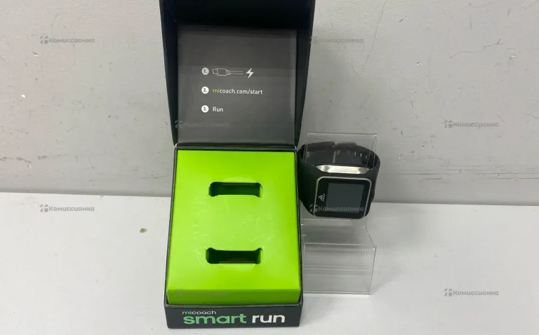Часы  micoach smart run