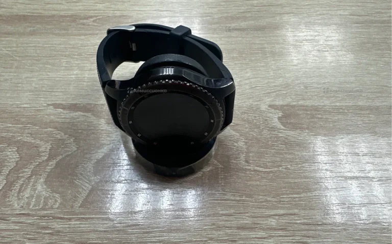 Часы  Samsung gear s3
