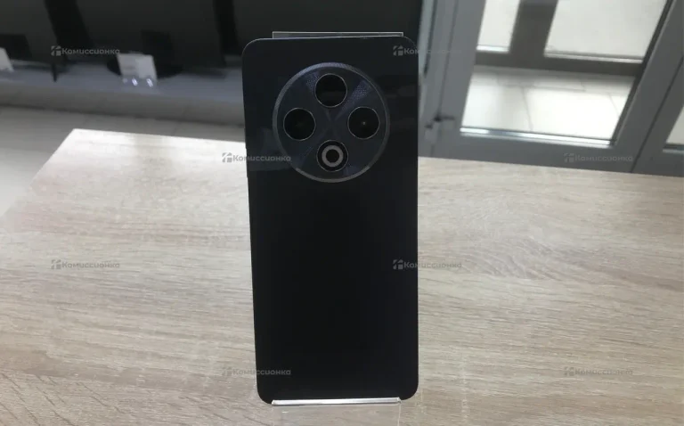 Tecno Spark 30 8/128 ГБ