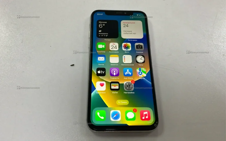 Apple iPhone XS 4/64 ГБ