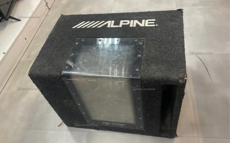 Сабвуфер  Alpine SWG-1244