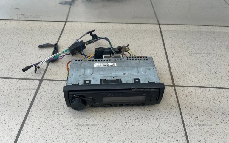 Автомагнитола  pioneer MVH-190UB
