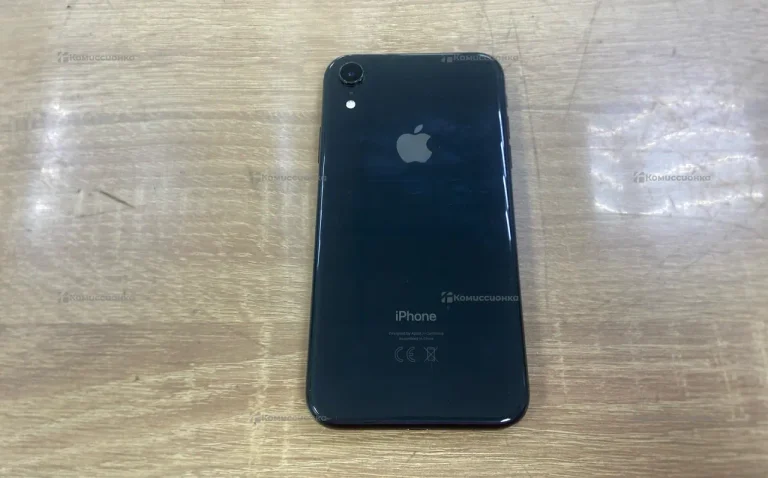 Apple iPhone XR 3/64 ГБ