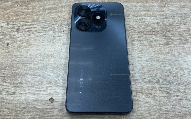 Tecno Spark 20C 4/128 ГБ