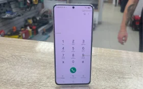 Samsung Galaxy S21 8/128 ГБ