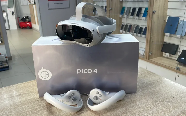 Очки VR Pico 4 8/256