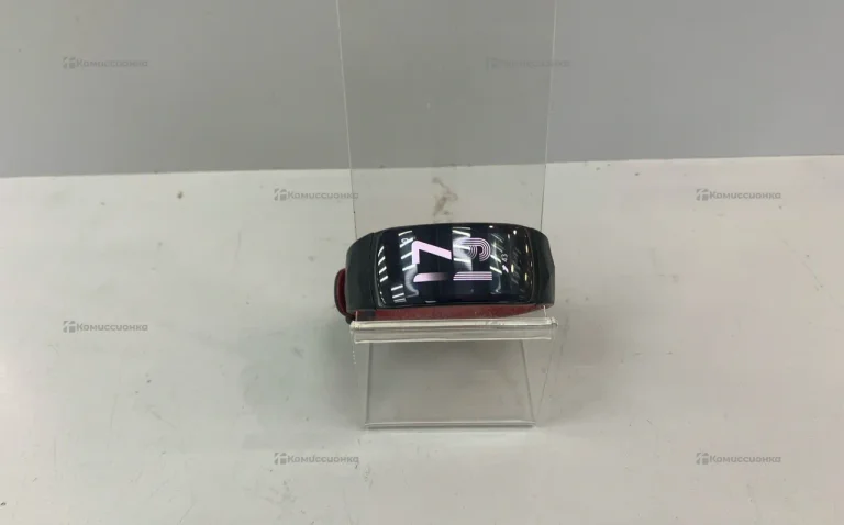 Часы  Samsung gear fit2 pro